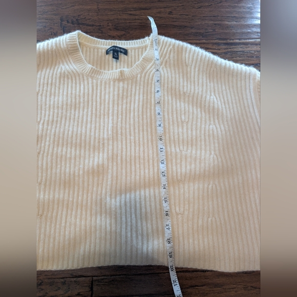 Banana Republic Oversized Crop Merino Wool and Cashmere Blend Sweater Size XL - Picture 9 of 10